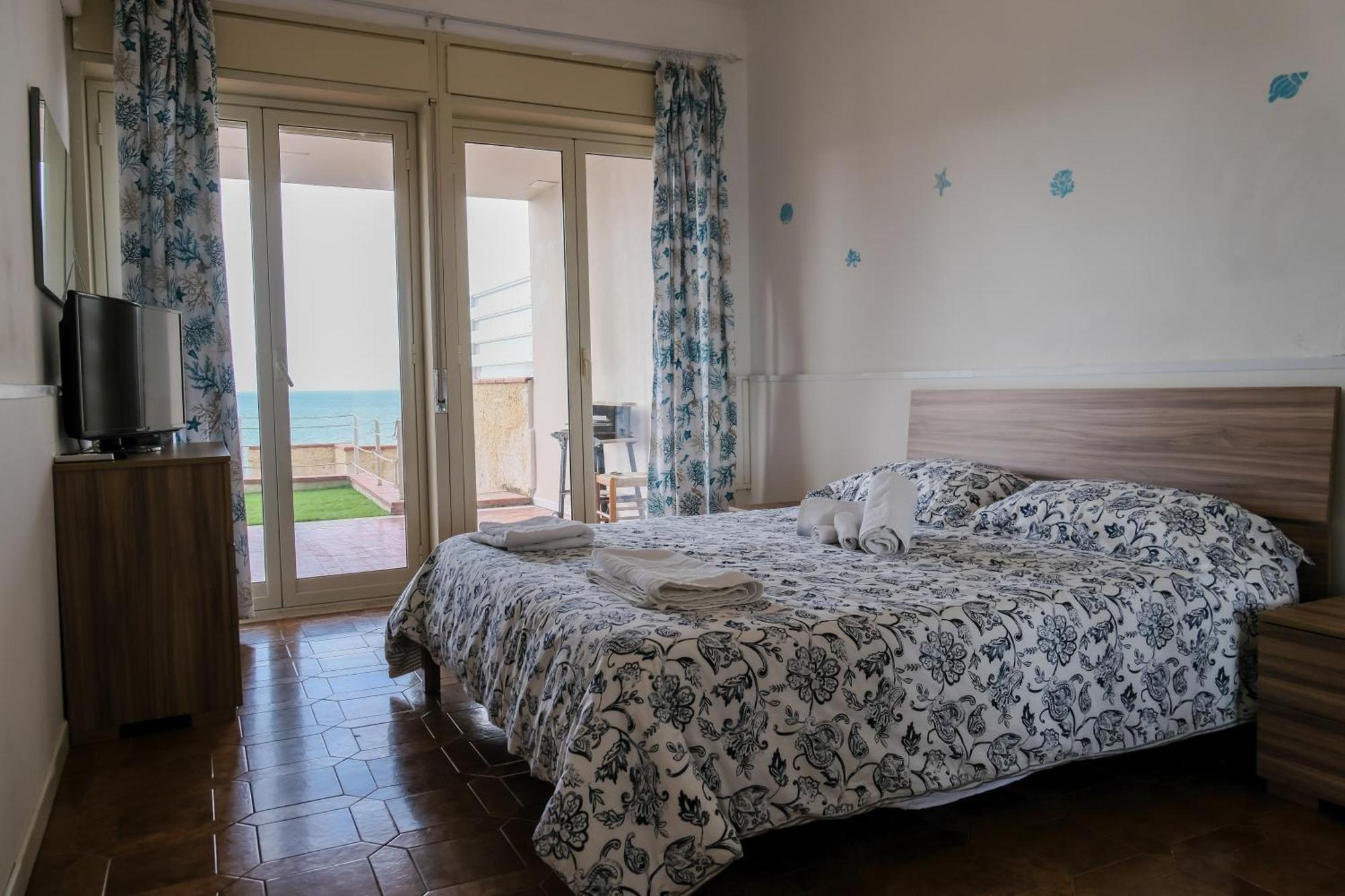 Villa La Vista - Baia Del Gambero Augusta Kültér fotó