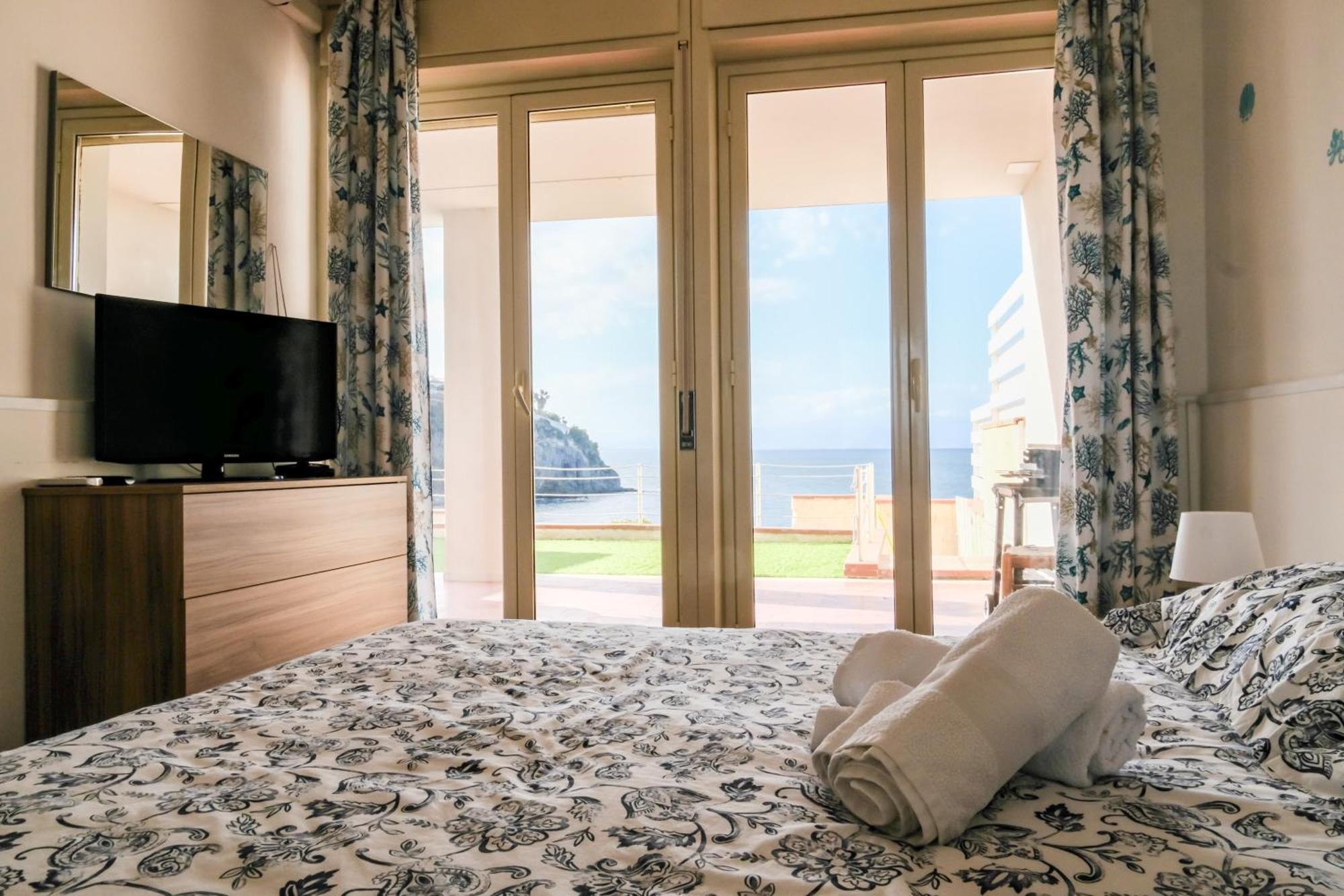 Villa La Vista - Baia Del Gambero Augusta Kültér fotó